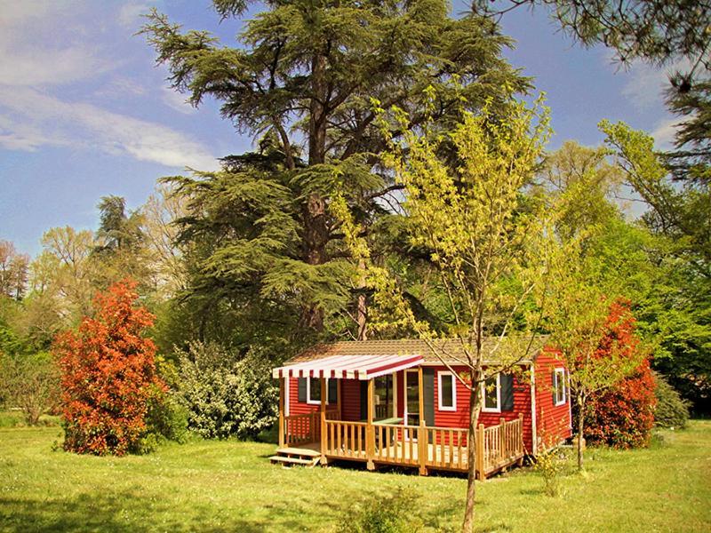 Camping Et Hotel Chateau Du Haget Montesquiou ภายนอก รูปภาพ