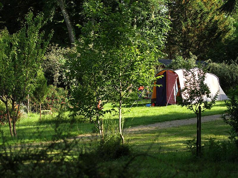 Camping Et Hotel Chateau Du Haget Montesquiou ภายนอก รูปภาพ